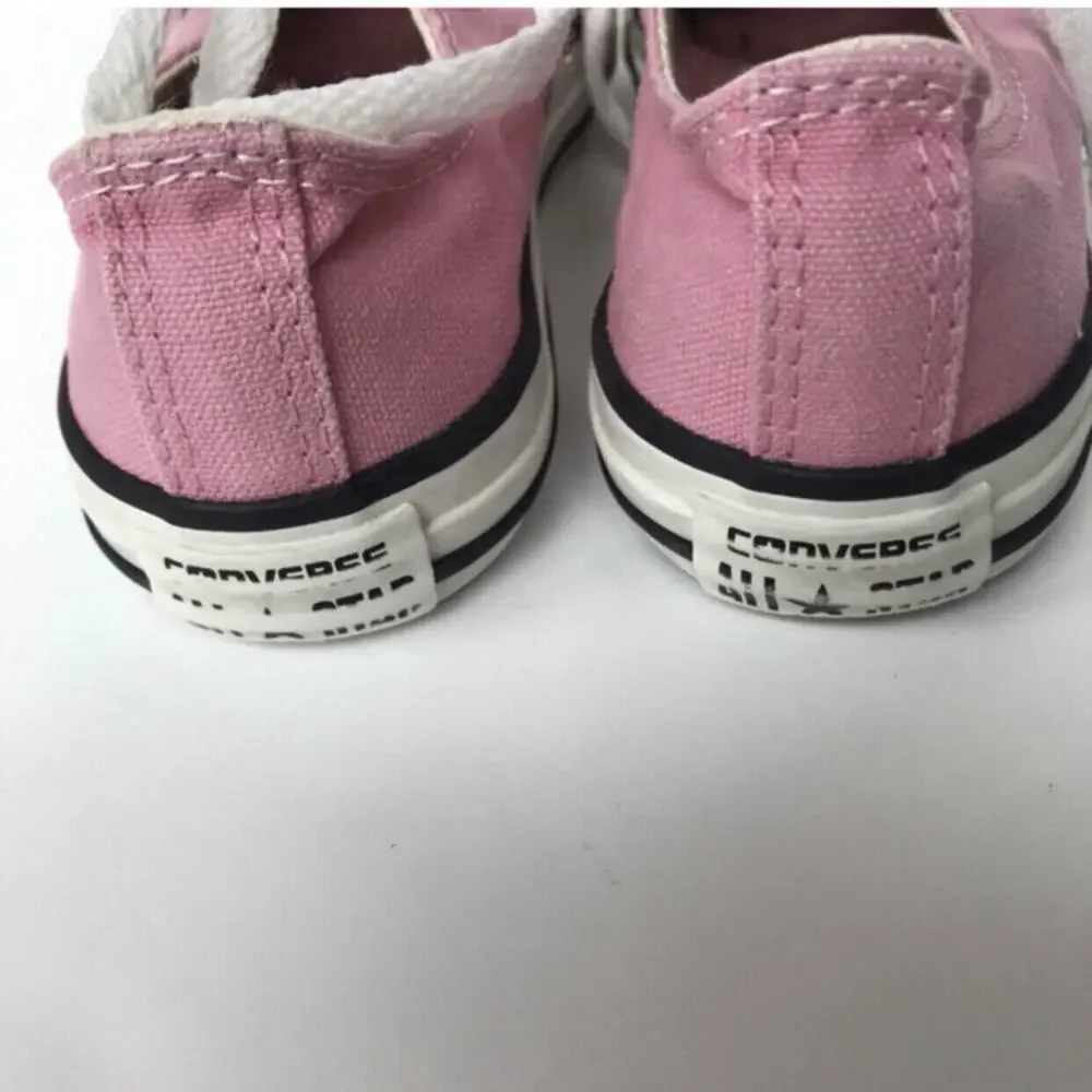 Converse Chuck Taylor All Stars Size 2